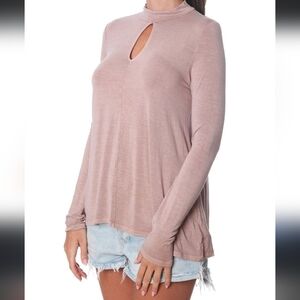 Keyhole Long Sleeve Top